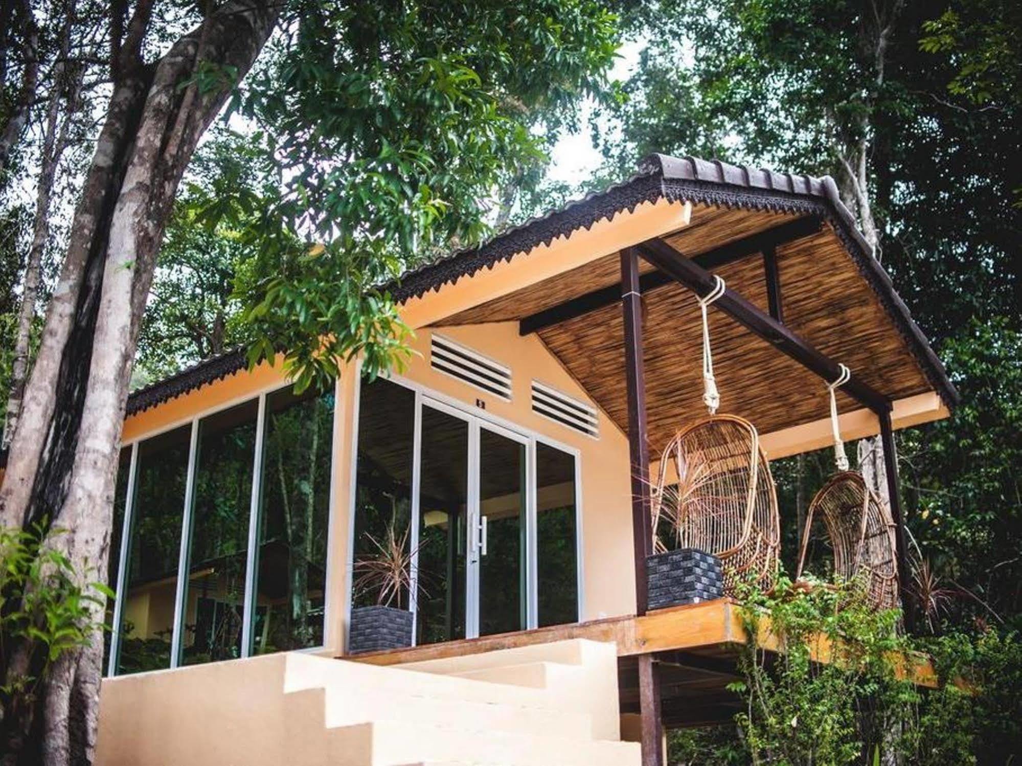 Samloem Laguna Resort Koh Rong Sanloem Exterior photo